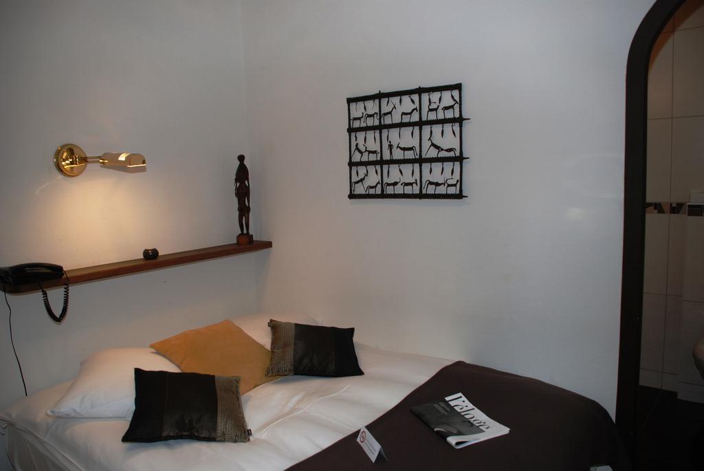 Hostellerie De Geneve Βεβέ Δωμάτιο φωτογραφία