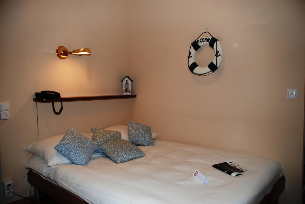 Hostellerie De Geneve Βεβέ Δωμάτιο φωτογραφία