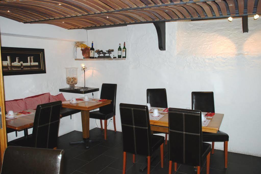 Hostellerie De Geneve Βεβέ Εξωτερικό φωτογραφία