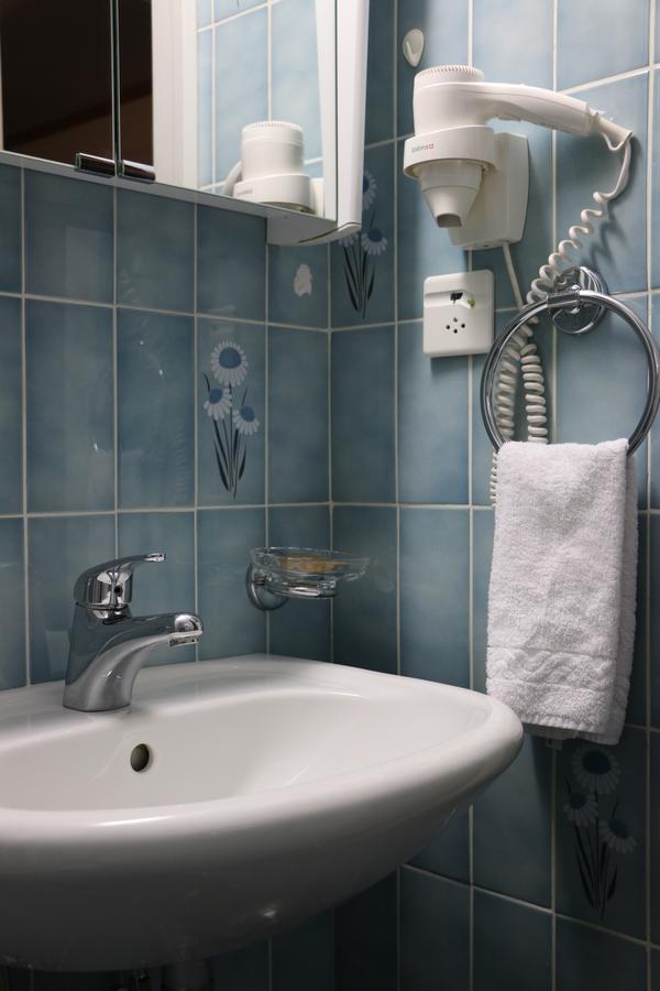 Hostellerie De Geneve Βεβέ Εξωτερικό φωτογραφία
