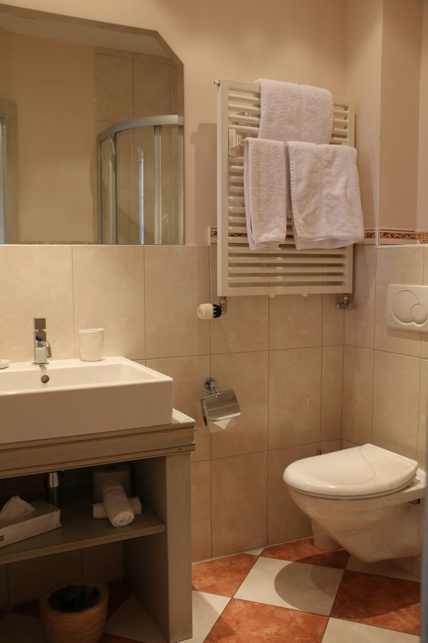 Hostellerie De Geneve Βεβέ Εξωτερικό φωτογραφία